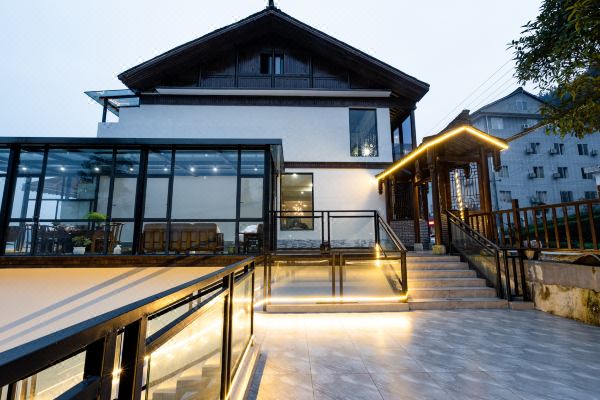 瓦屋山枕湖山居民宿预订价格,联系电话位置地址【携程酒店】