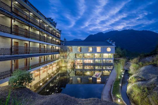 武夷山陶然有山茶空间美学度假山居