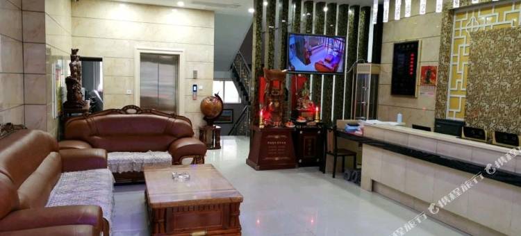 河曲鸣三省商务酒店图片