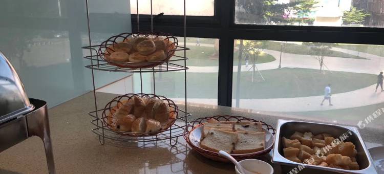 鼎好W酒店(高州城东客运站店)图片