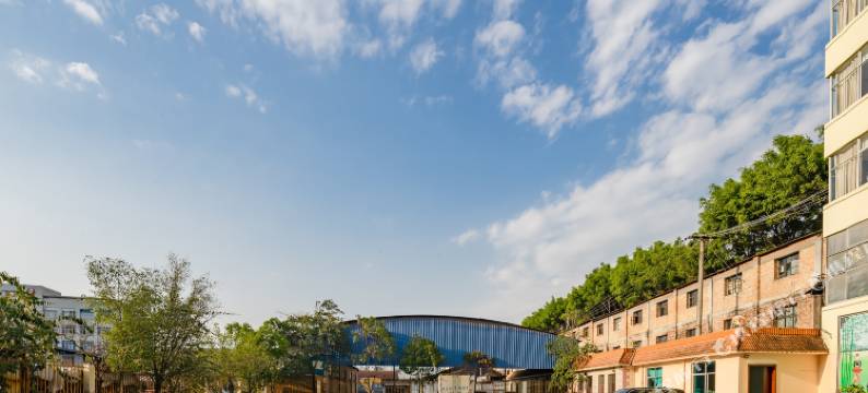 盈江江运大酒店图片