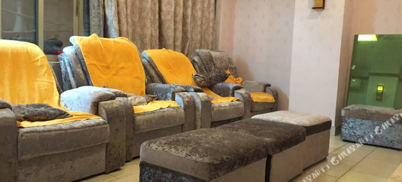 河源利大利酒店(河源火车站亚洲第一高喷泉店)图片