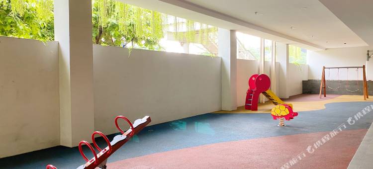 Breeze Apartments at Bintaro Plaza Residences by OkeStay图片