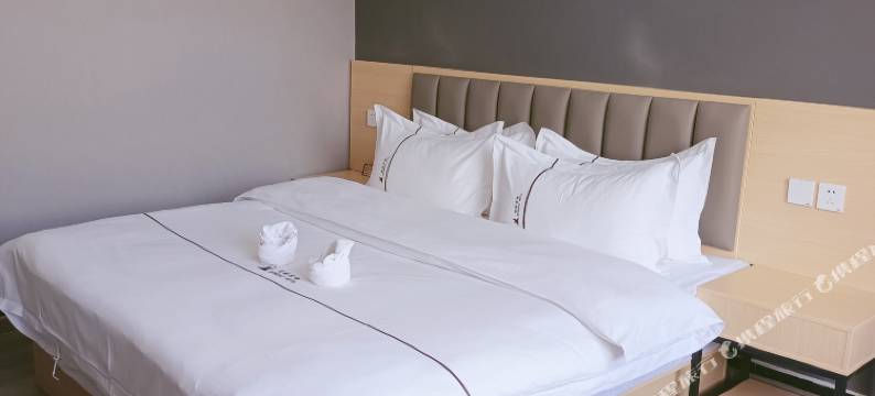 石屏建桥精选酒店图片