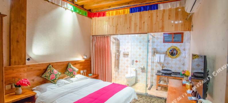 香格里拉古月供氧精品客栈(独克宗古城店)图片