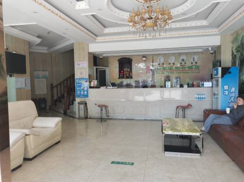 如家派柏·云酒店(上海顾村公园菊太路店)