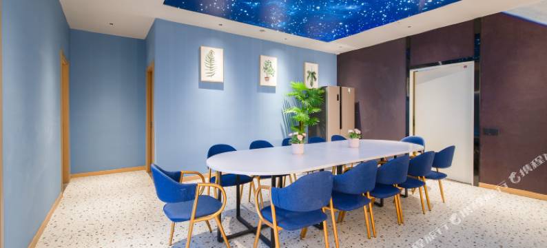 星野电竞酒店(西南大学状元碑地铁站店)图片