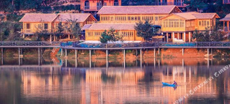 寻甸凤龙湾度假酒店图片