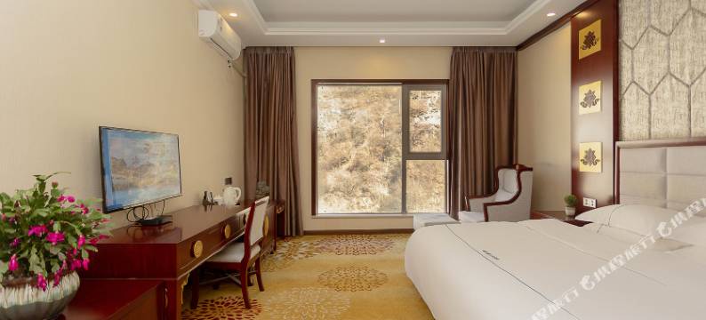 理县嘉源温泉酒店图片