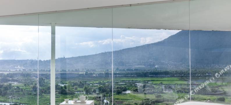 安之若宿·山全景温泉设计师民宿(腾冲和顺店)图片