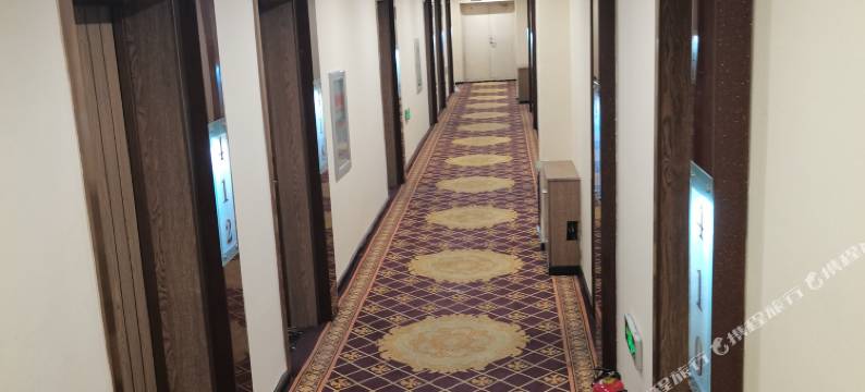 集贤七禧阳光精品酒店图片