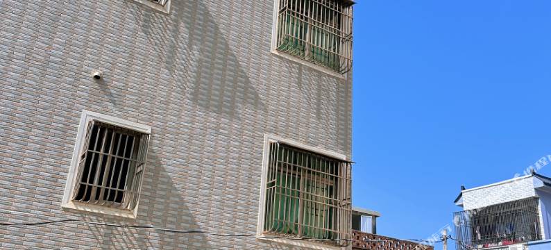 汕尾黄家小宿图片