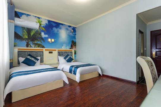 乐山宏城酒店(嘉兴路美食街店)