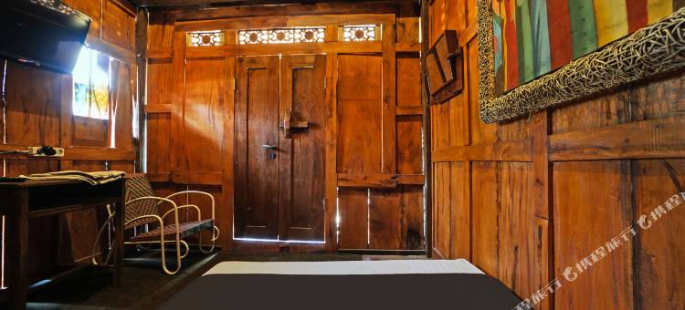 首都O 93238伦巴姆巴隆度假村(Lembah Mbalong Resort Mitra RedDoorz Near Exit Tol Singosari)图片