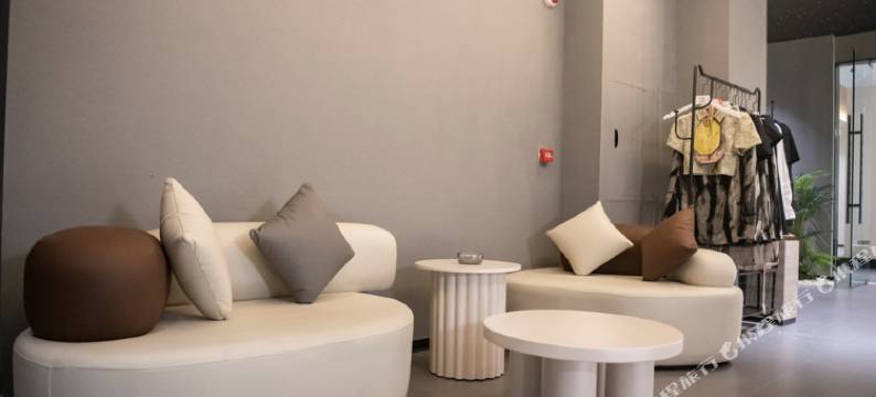 N+设计师酒店图片