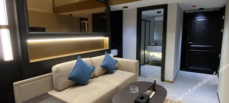 安远皇廷酒店图片