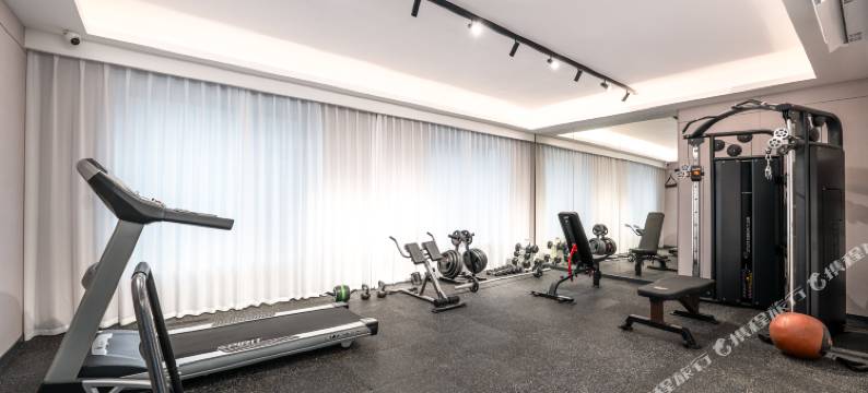 爱丽丝精品酒店(洪浪北地铁站店)图片