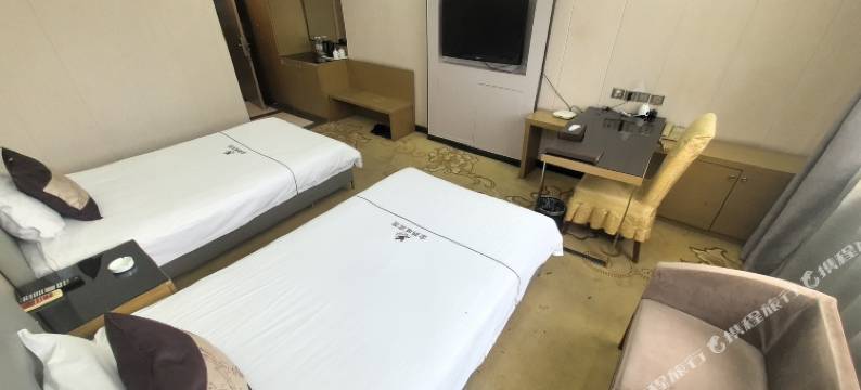 东阿金鹊城商务酒店图片