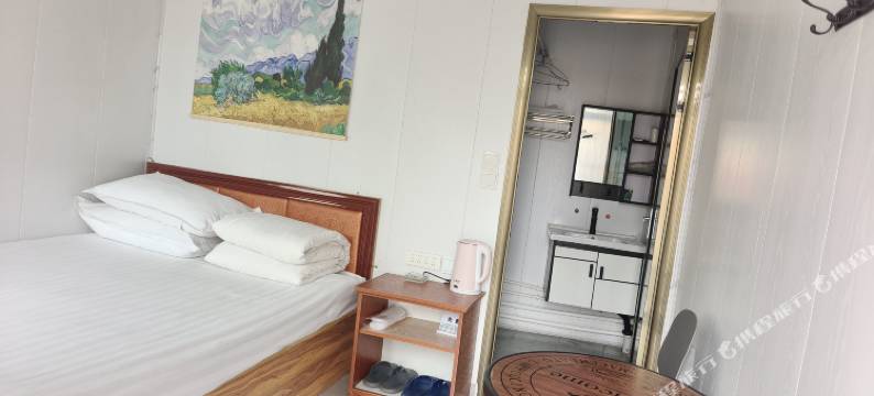 巩留幸福宾馆图片