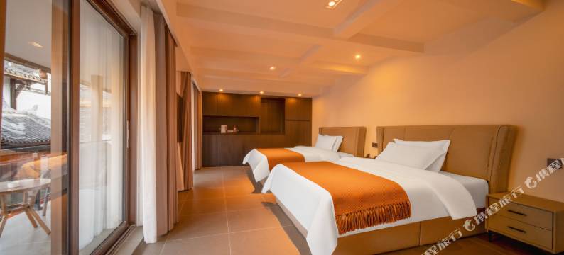 松潘夏尔巴·辛饶酒店(松州古城店)图片