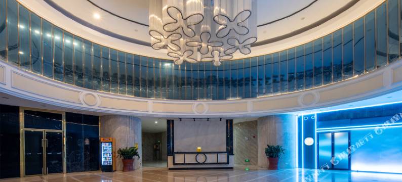 ROYALSS HOTEL美豪R酒店(汕头龙眼南美食街万象城店)图片