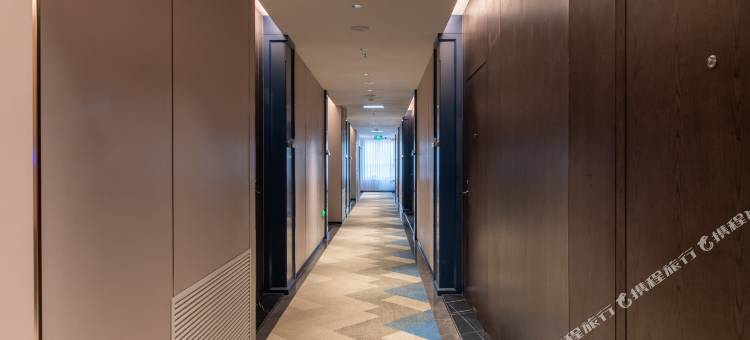 美豪R酒店(德令哈海子诗歌陈列馆店)图片