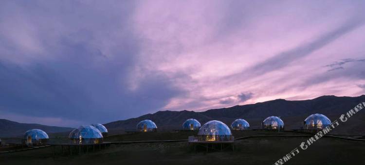 喀拉峻夏尔星空野奢度假营地图片