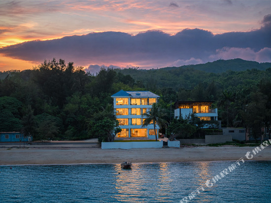 深圳故里揽月海景花园店·Villa 避世度假(大鹏所城较场尾沙滩店)