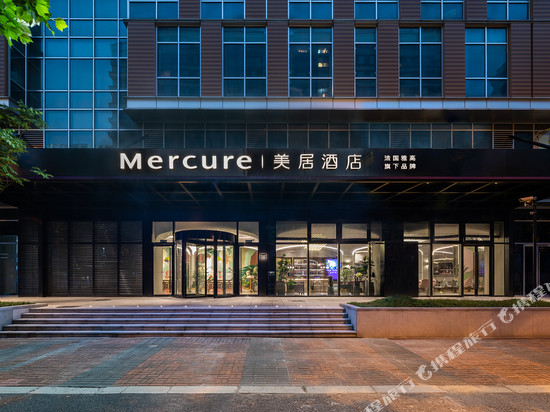 上海前滩美居酒店