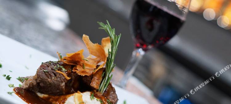 麦迪逊市中心希尔顿逸林酒店(DoubleTree by Hilton Madison Downtown)图片