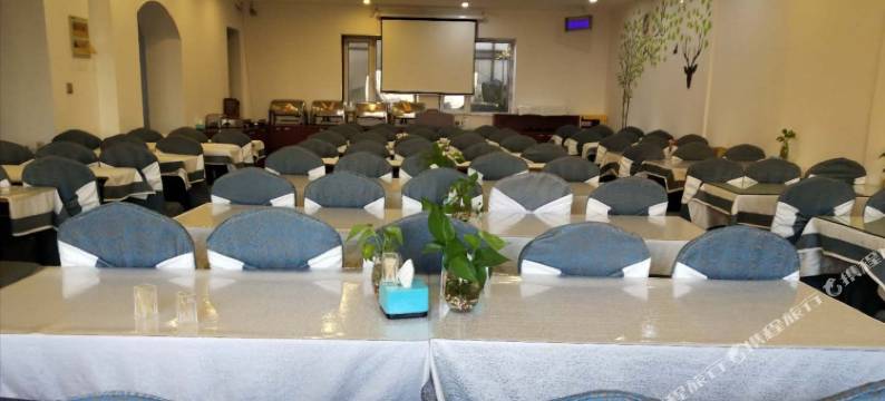 春天连锁宾馆(哈尔滨和兴路地铁站工业大学店)图片