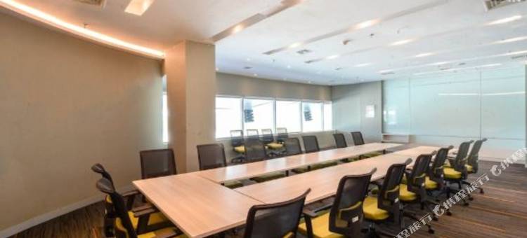 斯利普兹普洛马斯酒店(SleepZzz Hotel Pulomas)图片
