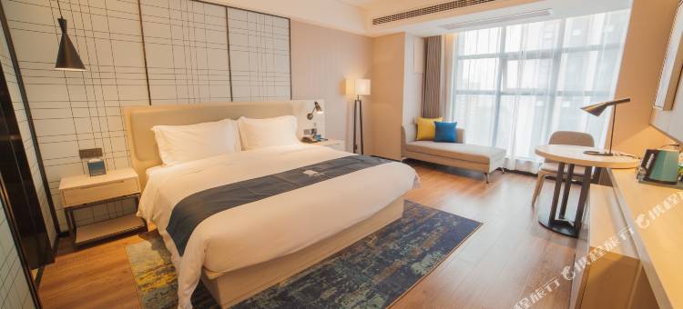 宜尚酒店(十堰上海路汉江师范学院店)图片