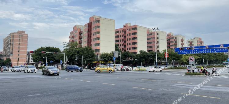 轻住·恒伟时尚公寓(南桂路地铁站店)图片