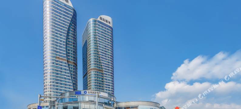 万丽海景度假公寓(青岛火车站中联自由港湾店)图片