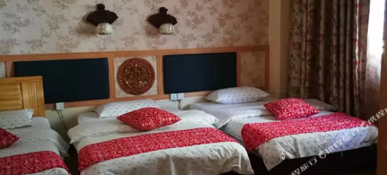 蓝溪阁酒店(楚雄彝人古镇店)图片