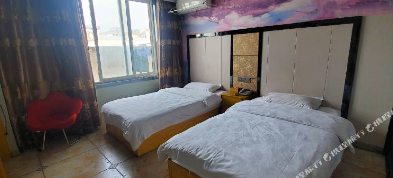 常熟非尚主题宾馆图片