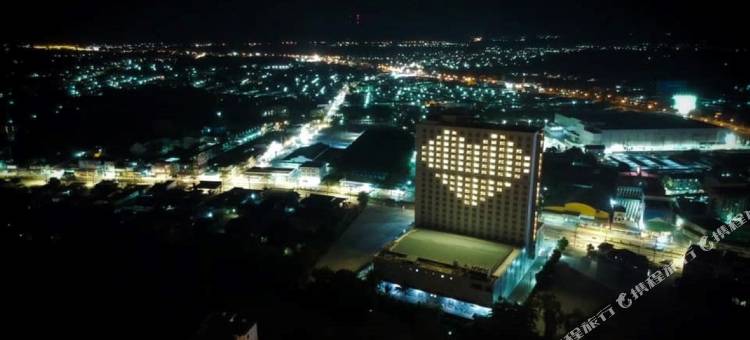 钻石广场苏拉塔尼酒店(Diamond Plaza Hotel Suratthani)图片