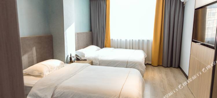 驿家365连锁酒店(石家庄海世界留村地铁站店)图片