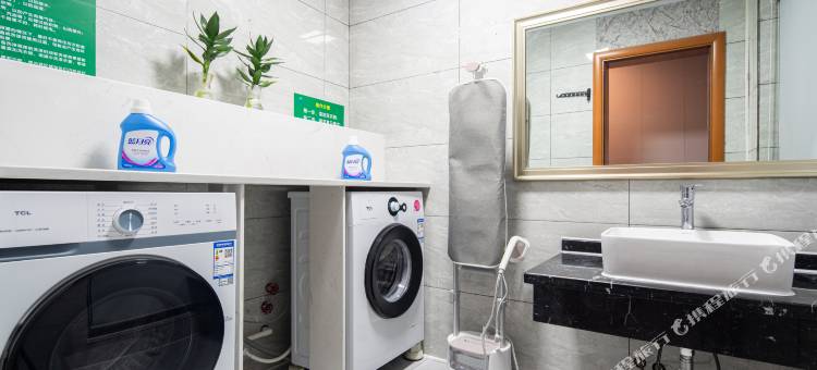 澳龙酒店(钦州湾大道万国商业广场店)图片