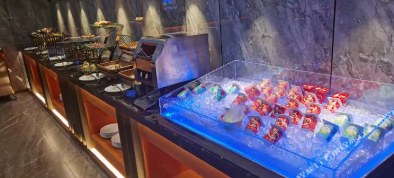 格慕酒店(深圳宝安国际机场固戍地铁站店)图片