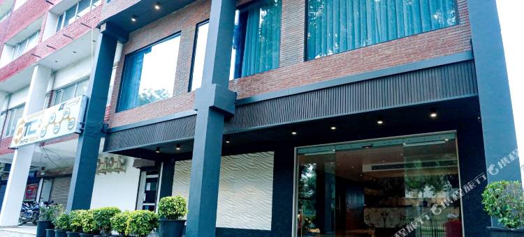拉克什亚酒店(Hotel Lakshya Inn)图片
