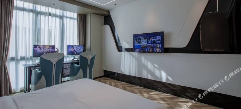 简悦电竞商务酒店(黄山屯溪老街店)图片