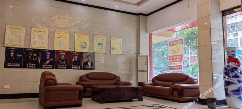 进贤九龙商务宾馆(火车站店)图片