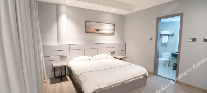 淮安高铁假日酒店(景会寺店)图片