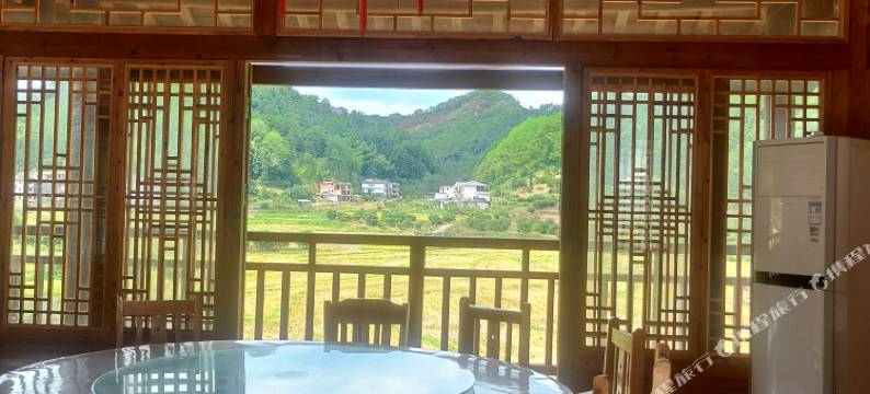 崀山八角寨小二农家小院图片