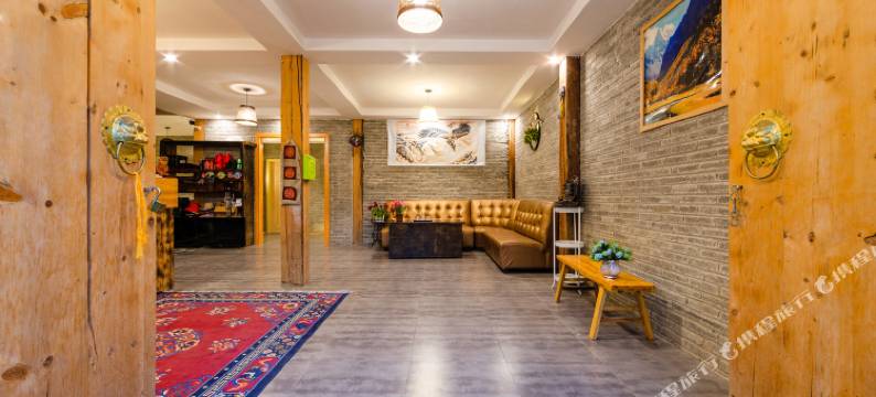 西蜀运晨酒店(稻城亚丁景区店)图片