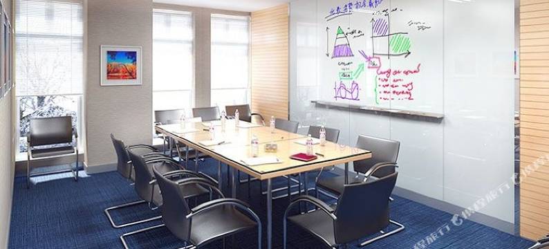 呼伦贝尔额尔古纳草原里部落民宿图片