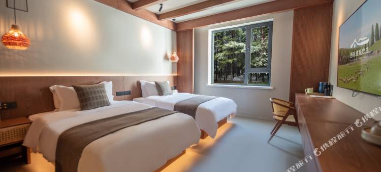 携程度假农庄(那拉提森林公园联营店)图片