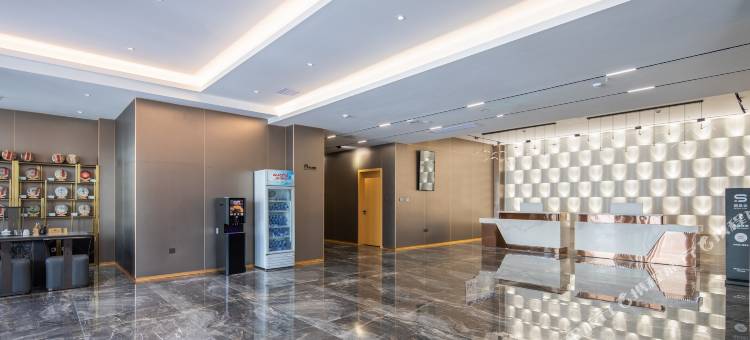 品格丽呈酒店(西双版纳景洪嘎洒国际机场高铁站店)图片